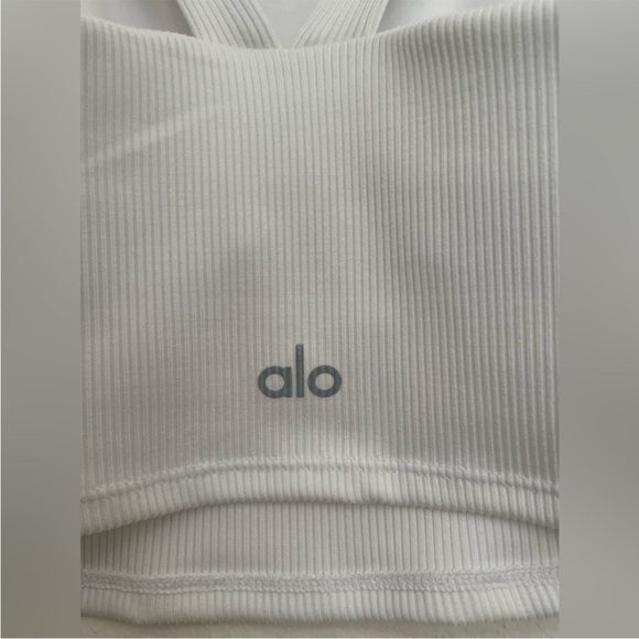Alo Ribbed Bra Tank - Picture 7 of 9